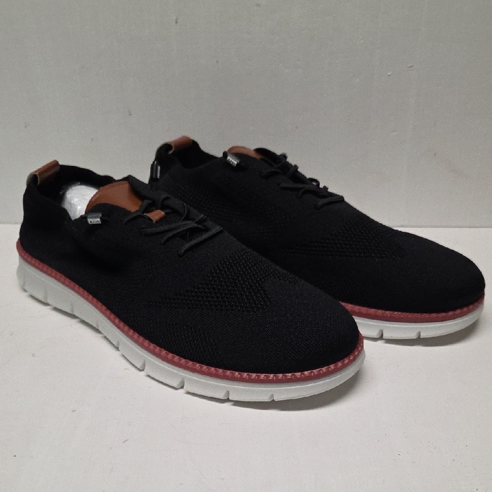 Men's Black and Brown Slip-On Loafers